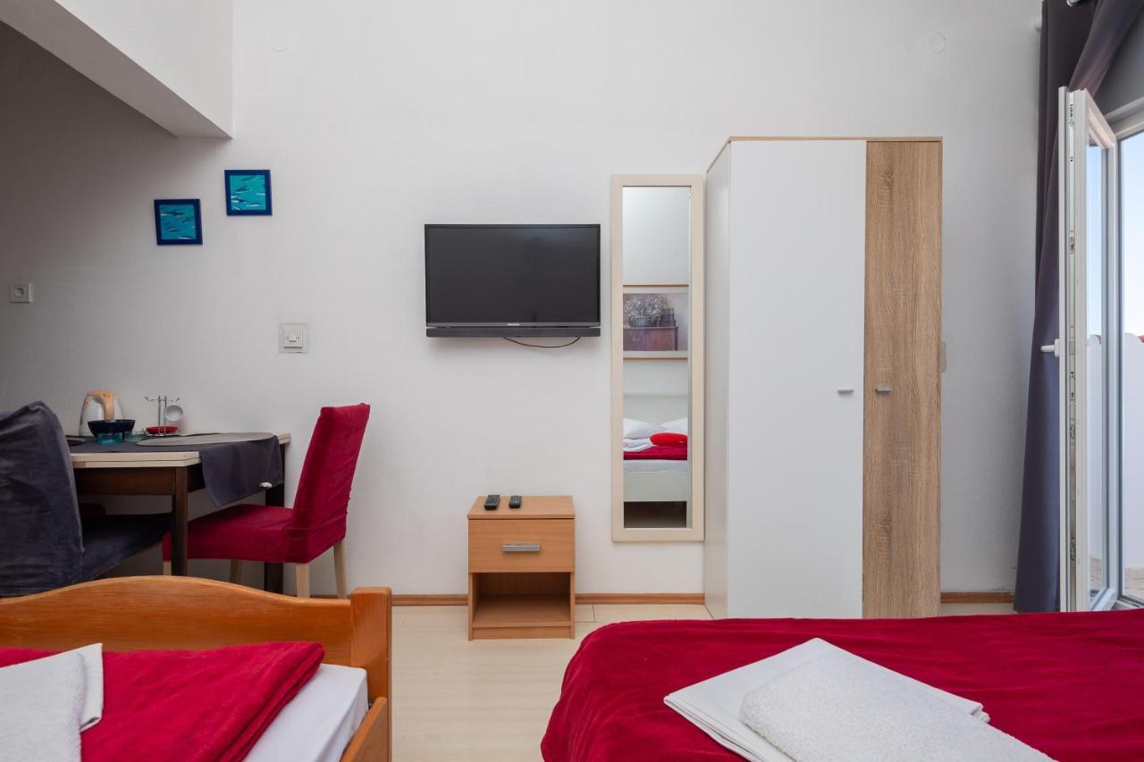 Beach Apartments Borovina Stanici Luaran gambar