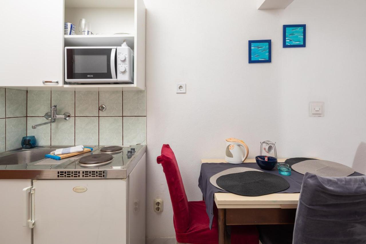 Beach Apartments Borovina Stanici Luaran gambar