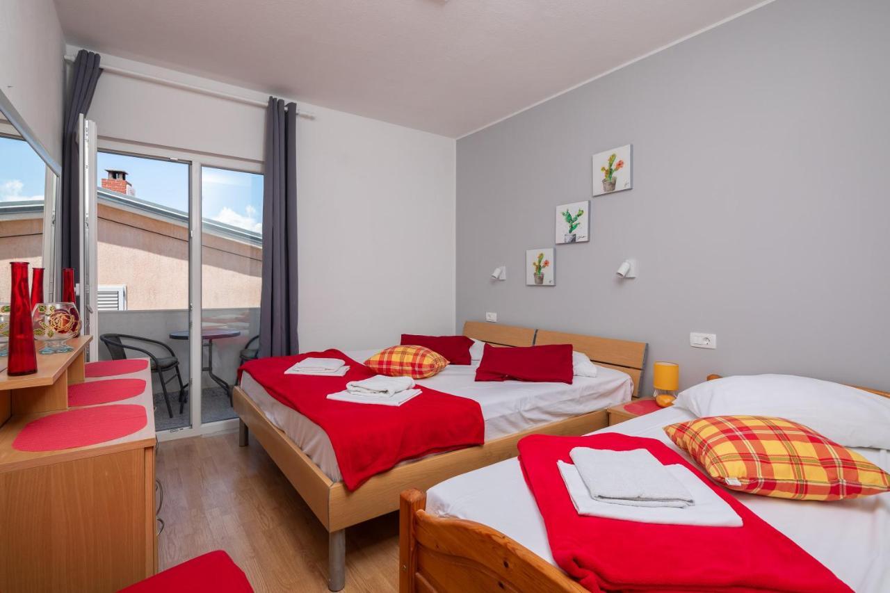 Beach Apartments Borovina Stanici Luaran gambar