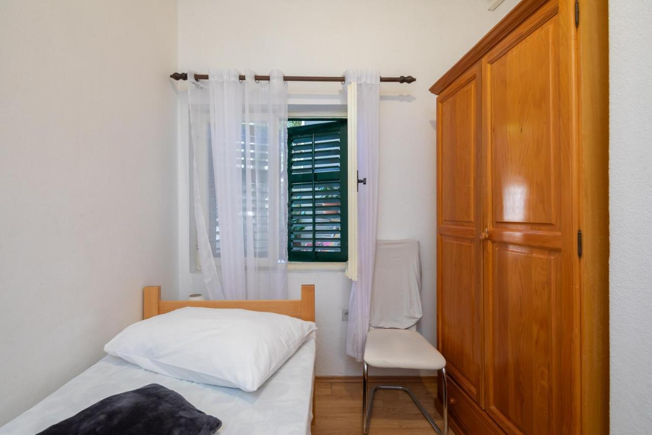 Beach Apartments Borovina Stanici Luaran gambar